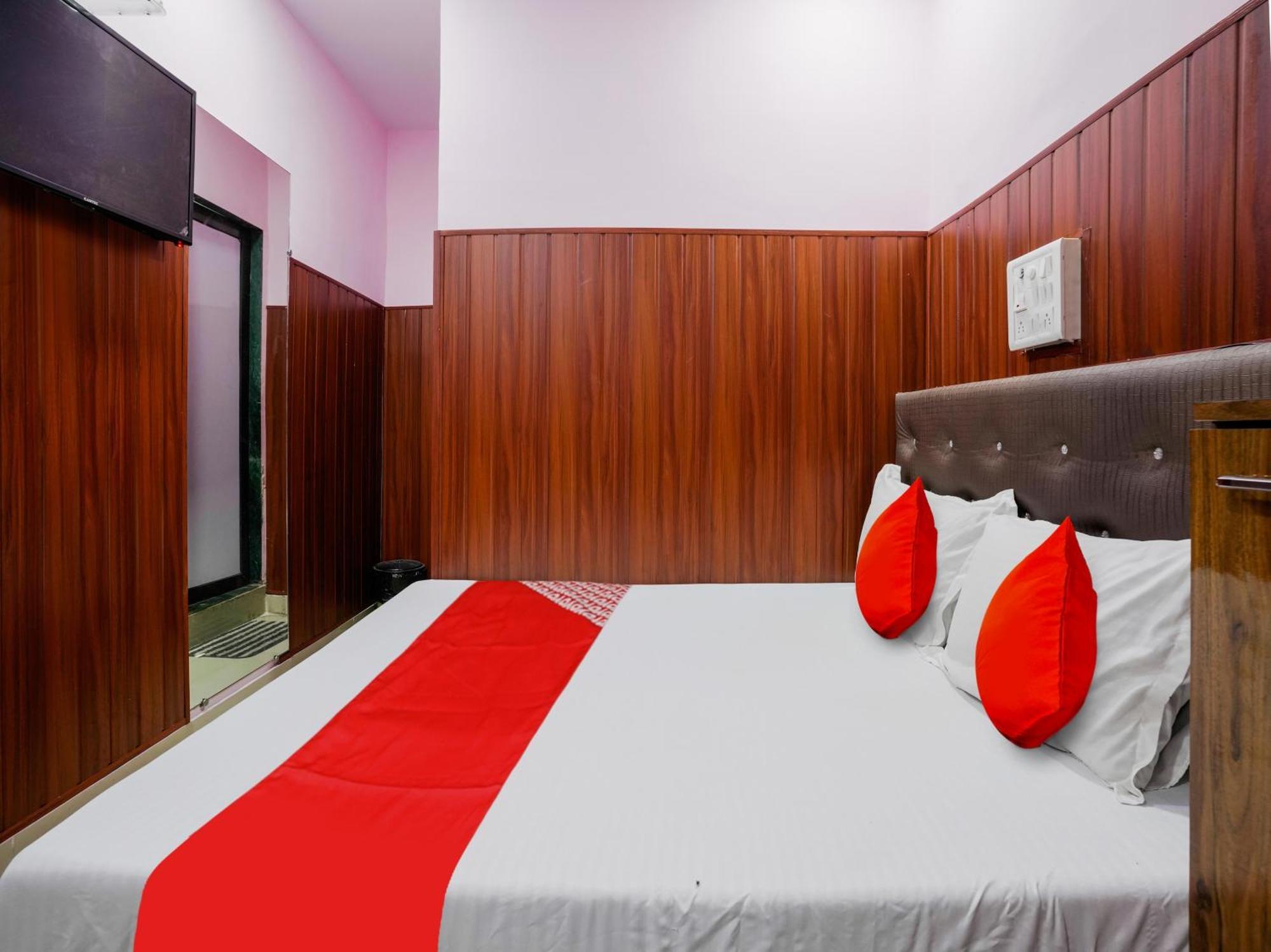 Hotel O Spotlight Tháné Exteriér fotografie